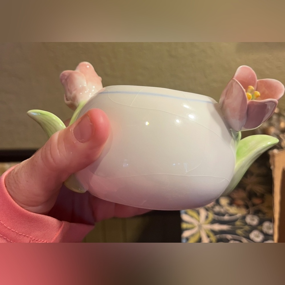 Vintage Avon ‘Elegant Blooms’ Sugar Bowl & Spoon - Picture 5 of 6